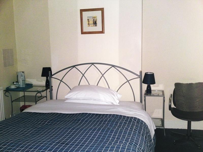 Crestwell House Bed and Breakfast Eastleigh Εξωτερικό φωτογραφία