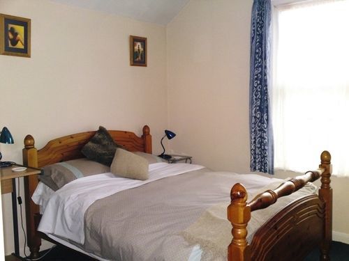 Crestwell House Bed and Breakfast Eastleigh Εξωτερικό φωτογραφία