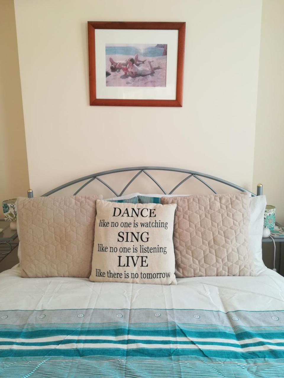 Crestwell House Bed and Breakfast Eastleigh Εξωτερικό φωτογραφία