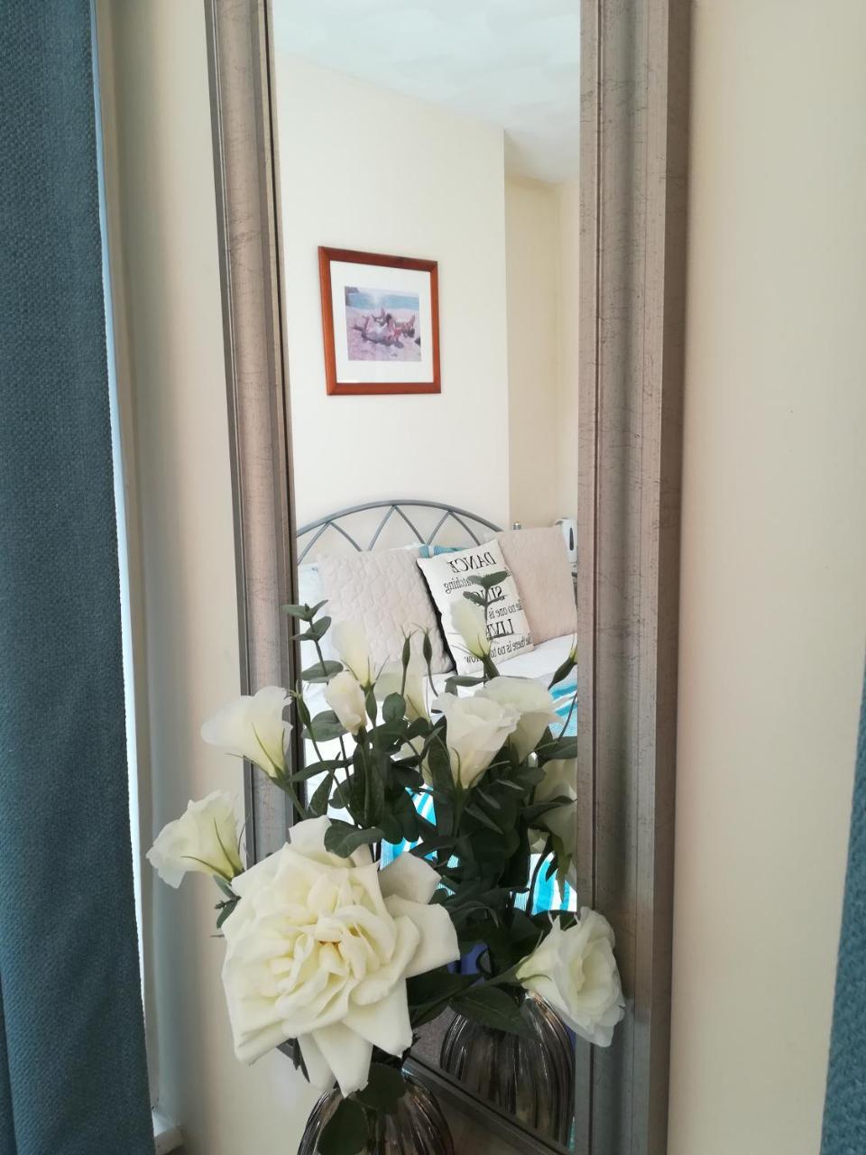 Crestwell House Bed and Breakfast Eastleigh Εξωτερικό φωτογραφία